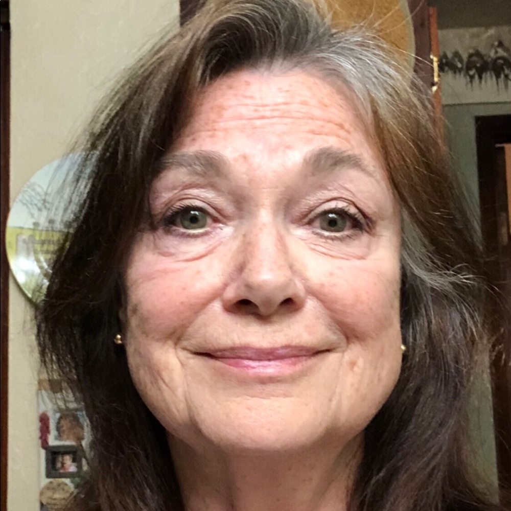 Meet your Posher, Christie